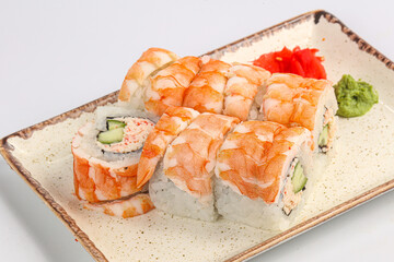Japanese roll with prawn and cucumber