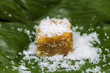 Getuk is a snack made with the main ingredients of cassava or cassava. Getuk is a food that is easily found in Central Java and East Java. Making getuk begins with peeling the cassava and boiling it.