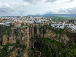 Fototapeta na wymiar vista del tajo de Ronda o puente nuevo en el municipio de Ronda, Andalucía