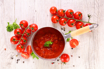 tomato sauce in casserole- top view