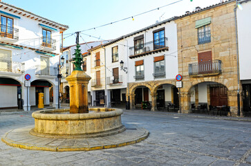 Plaza de la Corredera en Hervás, provincia de Cáceres, Extremadura, España. Turismo rural en...