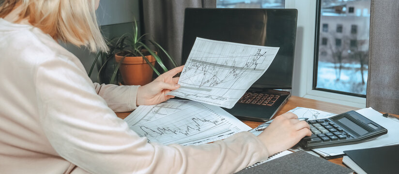 Investments falling economy, war in Ukraine. Cryptocurrency. Crisis in the economy. Budget, Trading on the stock exchange