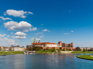Fototapeta premium Wawel Castle, famous landmark in Krakow Poland. 