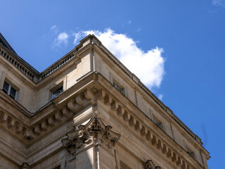 Ballade à Bordeaux. Architecture, port, pont et bâtiments. 