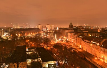 Nacht in Berlin – Abendstimmung am Historischen Hafen in Berlin 