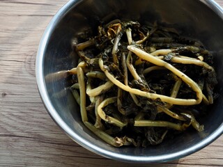 한국의 음식재료 시래기, 말린 무 잎