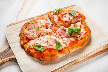 italian pizza with organic ingredients