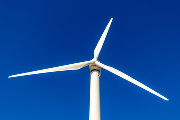 Erneuerbare Energie an einem Windrad im Werratal - Thüringen - Deutschland