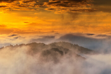 Saarschleife, bei Mettlach, Aussichtspunkt Cloef, Morgennebel, Saarland, Deutschland < english> Saarschleife, near Mettlach, Cloef viewpoint, Saarland, Germany