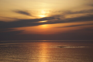 Fototapeta premium sunset over the sea