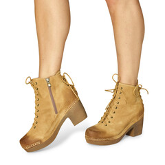 Women's Fashion Shoes Posing Walking Standing