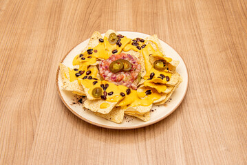 The tortilla chips are the genuine product or the main ingredient of the nachos, it is a Mexican elaboration that has its origin in the Aztec culture