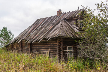 abandoned village houses