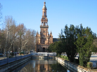 Fototapeta na wymiar Magnificent views of the city of Seville and its monuments, Spain
