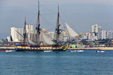 Obraz premium XVIII century French frigate replica-harbor's west mole-welcoming flotilla. Portimao-Portugal-165
