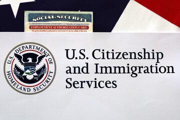Logo U.S. Citizenship and Immigration Services Social Security - 494582319