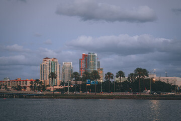 Obraz premium city harbour bridge miami beach florida sky clouds palms trees 