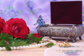 Red Roses with Wedding Bands and Jewelry Box