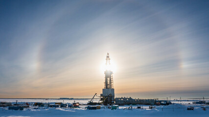 drilling rig on the background of gallo