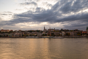 Fototapeta premium View of the historical center of Budapest