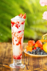 Healthy smoothies to refresh you during the day.