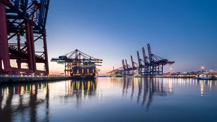 Hafen Hamburg nach Sonnenuntergang HD Format © Carl-Jürgen Bautsch