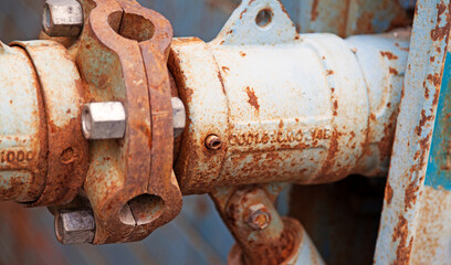 hydraulic tool for lifting and mounting walls