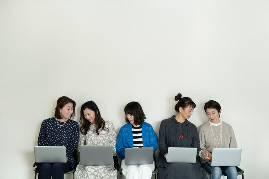 Laptop Computers and Women