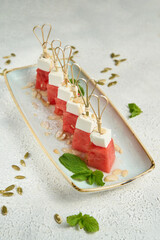 Skewers with watermelon, mint and mozarella