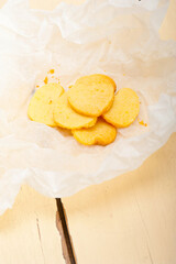 heart shaped shortbread valentine cookies