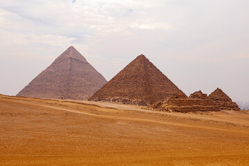 Fototapeta na wymiar View of Giza Valley in Sahara Desert in Cairo, Egypt.