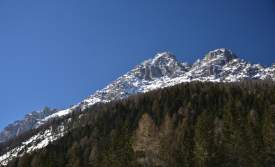 Obraz premium Slopes of the Tre Scarperi in winter