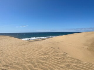 Fototapeta na wymiar Maspalomas Beach on the island of Gran Canaria