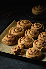 Vegan Cinnamon Rolls (Refined sugar free).