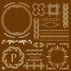 春の植物モチーフのフレームセット。ビンテージフラワー。装飾デザイン。流行りのあしらい