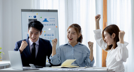 Startup marketing team meetings, relaxed and happy meetings, brainstorming sessions for implementation planning, management by new generations. The idea of opening a startup company.