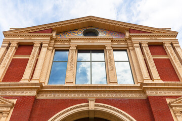 Obraz premium Royal Albert Hall, a concert hall dedicated to the husband of Queen Victoria, Prince Albert, London, United Kingdom