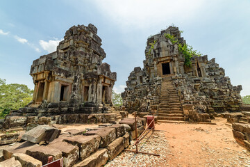 Naklejka premium Mysterious Ta Keo temple in amazing Angkor, Siem Reap, Cambodia
