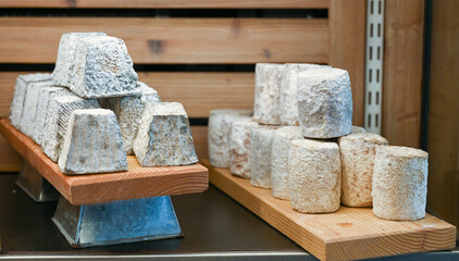 Fototapeta na wymiar Cheese in Paris store