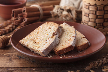 Fototapeta na wymiar Traditional cuisine of Tver - sweet bread with honey - kovrizhka