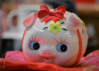 Chinese style cute pig coin and money saver