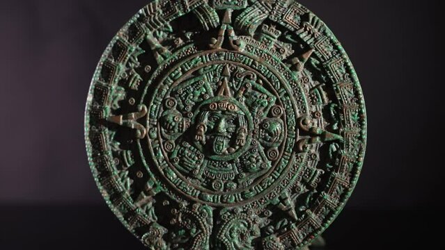 Camera rotation around the old circle Mayan calendar
