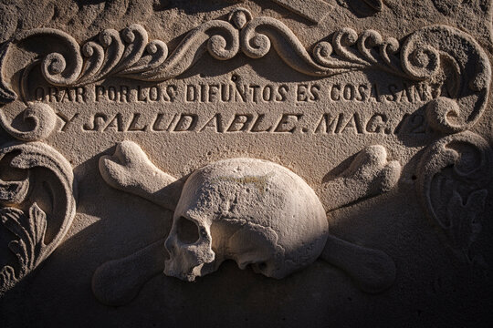 Iskull and crossbones, nca municipal cemetery, established in 1820, Majorca, Balearic Islands, Spain