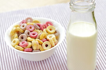 Bowls with different sorts of breakfast cereal products, white bowls with morning meal