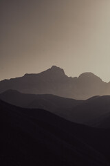Obraz premium Mountain landscape at sunrise. Textures captured on February 19, 2022 in the Limari Valley, Coquimbo Region