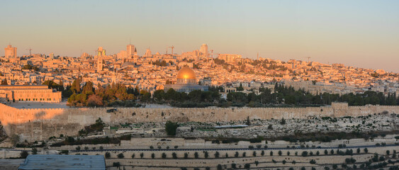 Fototapeta premium Dawn on the Temple Mount.