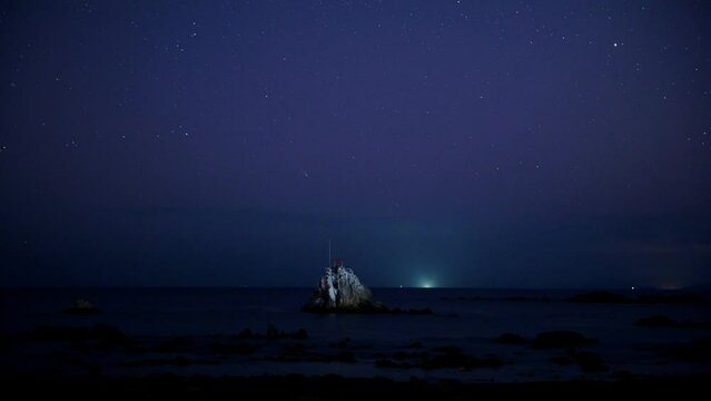 牛之浜景勝地「すみっ瀬とレナード彗星」