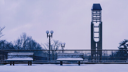Shot of University of Illinois at Urbana-Champaign, South Quad McFarland Memorial Bell Tower © Frankie3/Wirestock Creators