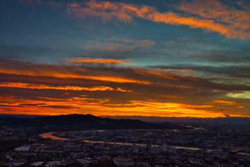 Morgenröte über Linz
