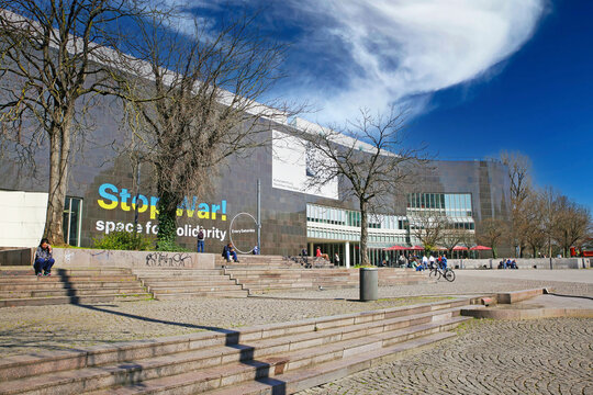 D&uuml;sseldorf (K20 Kunstsammlung), Germany - March 23. 2022: View on modern museum building with sign of solidarity for ukrainians